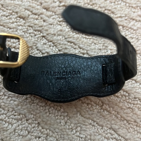 Balenciaga Black Leather and Gold Buckle Bracelet - Picture 3 of 5